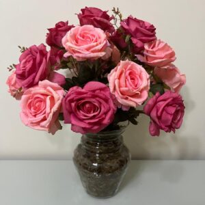 Rosas Escuras e Claras Vaso de Vidro